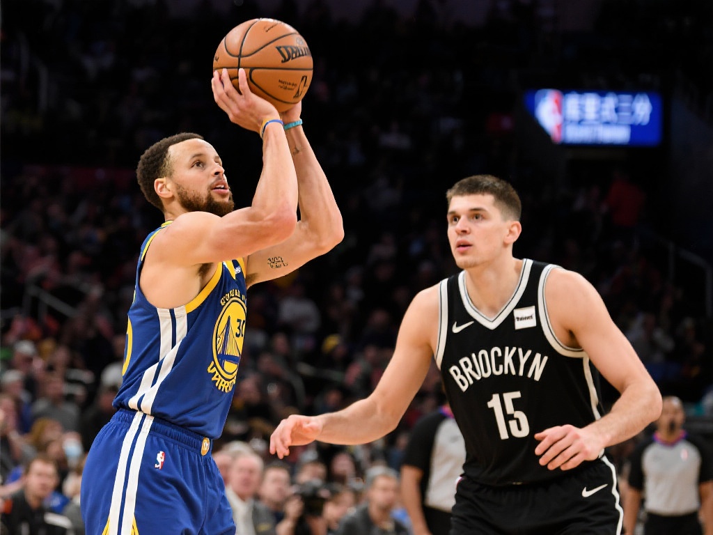 波杰姆斯基：本赛季与库里中场三分大战打成平手